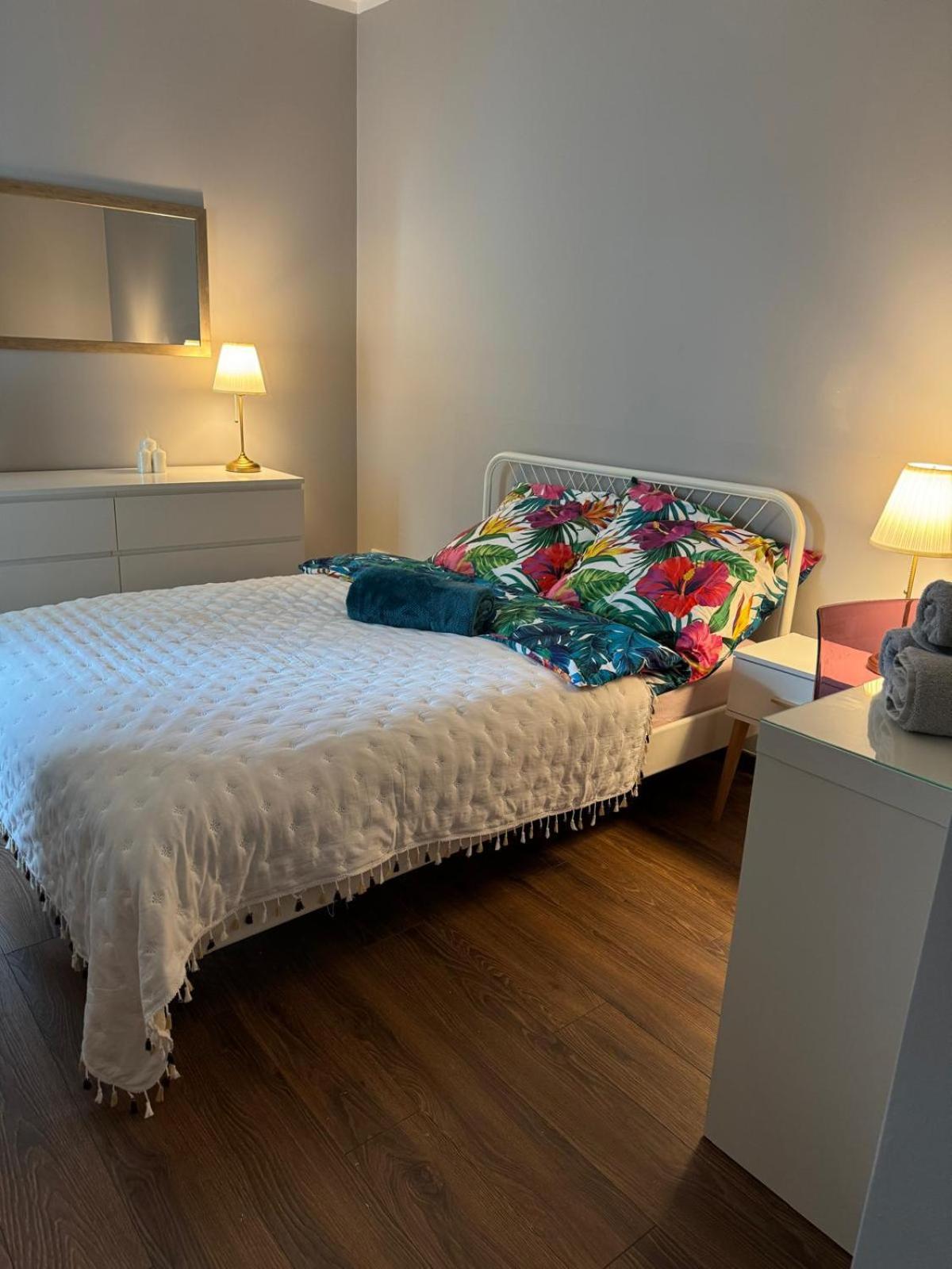 Apartment Metro Slodowiec Free Parking Варшава Екстериор снимка