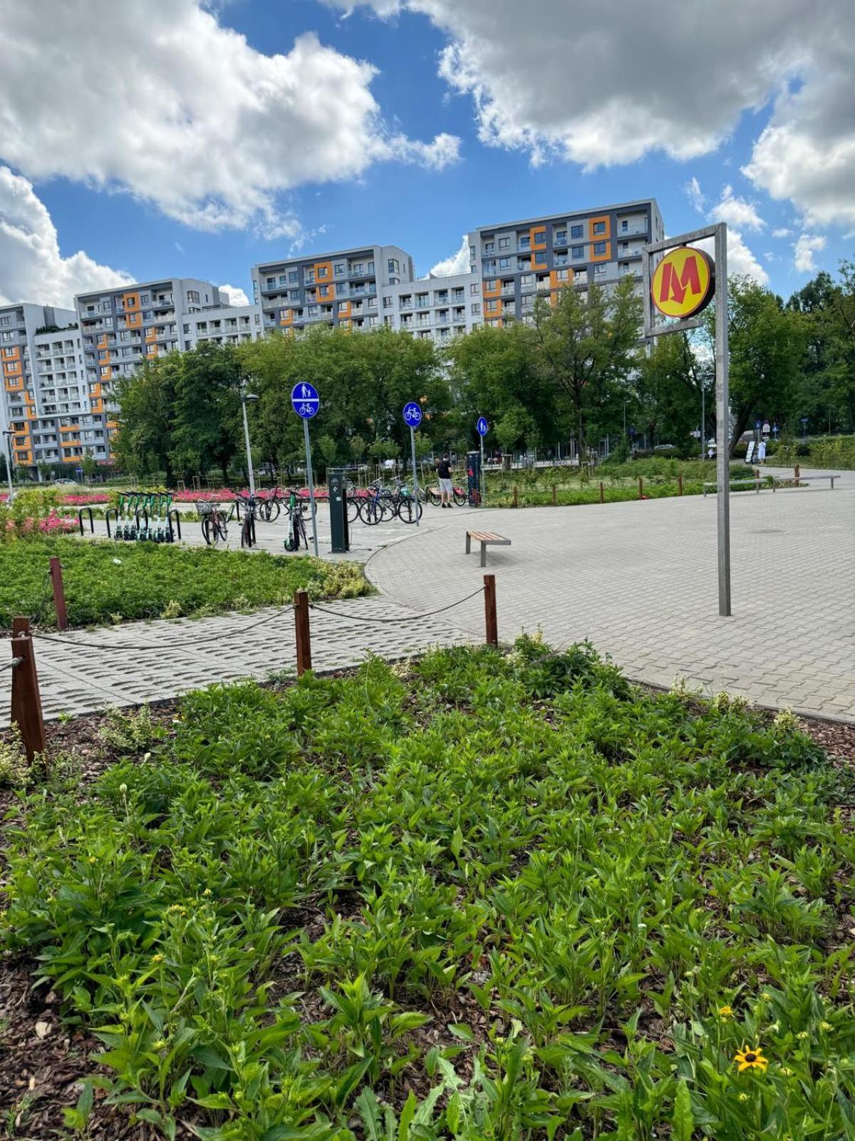 Apartment Metro Slodowiec Free Parking Варшава Екстериор снимка